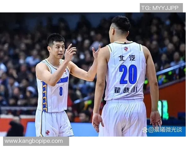 北京篮球队耐力争议引发热议球迷对球队表现和训练方式展开激烈讨论