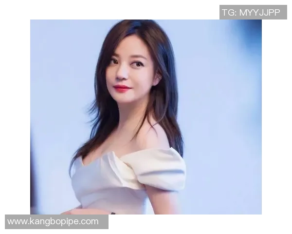 足球明星与赵薇的情感纠葛揭示了娱乐圈与体育界的复杂关系