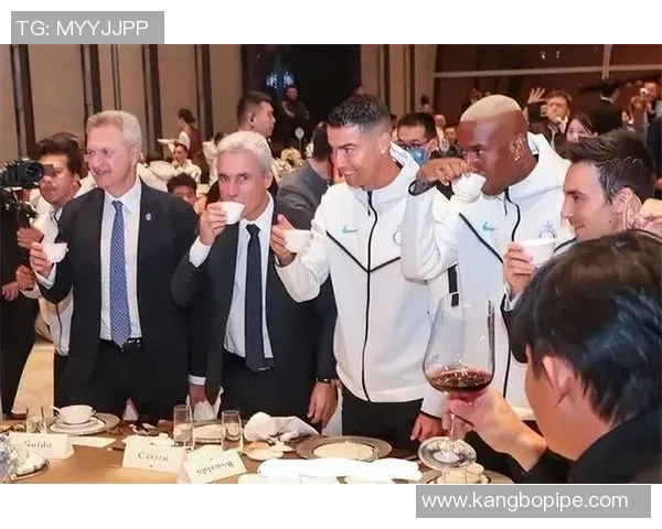 足球明星们的酒桌趣事揭秘他们最爱的酒品与饮酒习惯 足球明星们的酒桌趣事揭秘他们最爱的酒品与饮酒习惯