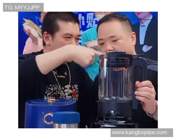 足球明星联手直播带货引发热潮球迷热捧限量商品抢购盛况 足球明星联手直播带货引发热潮球迷热捧限量商品抢购盛况