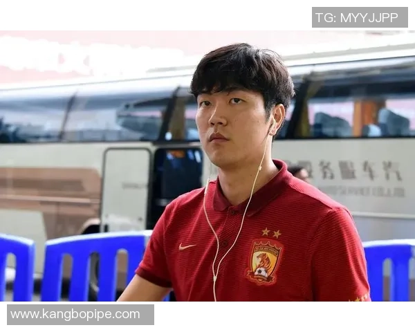 随机选足球明星特效带你体验不同球员的精彩瞬间与独特风采